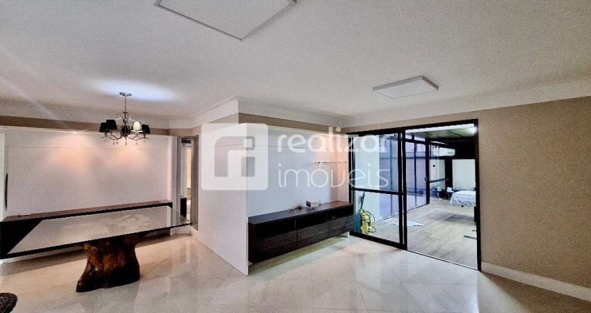 Apartamento com 3 quartos para alugar no Centro, Florianópolis 