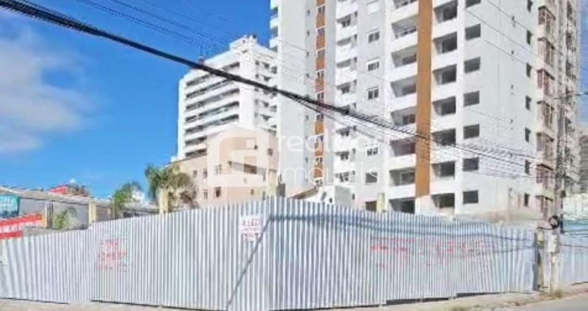 Terreno à venda no Barreiros, São José 
