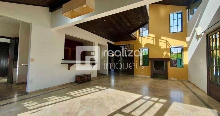 Casa com 3 quartos para alugar no Rio Tavares, Florianópolis 