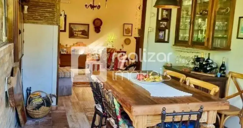 Casa com 3 quartos para alugar no Rio Tavares, Florianópolis 