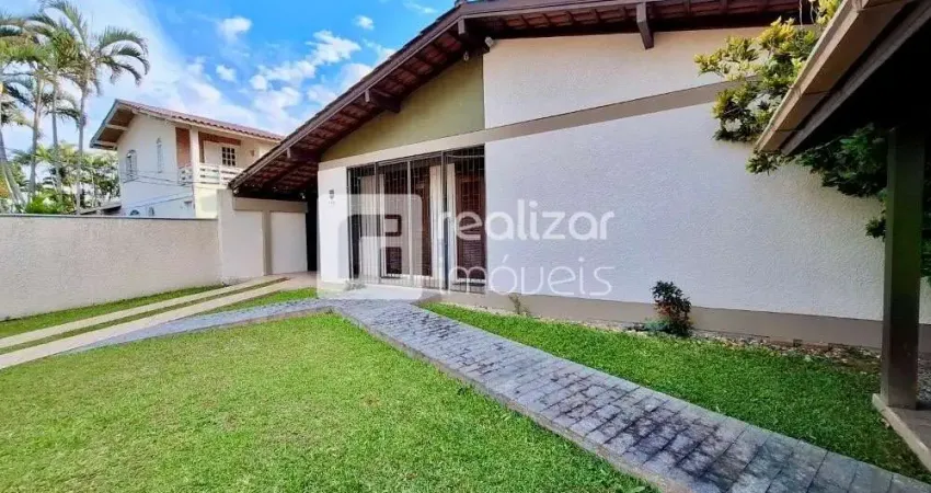 Casa com 3 quartos para alugar no Ingleses do Rio Vermelho, Florianópolis 