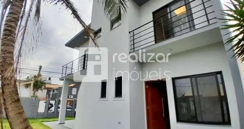 Casa com 3 quartos para alugar no Carianos, Florianópolis 