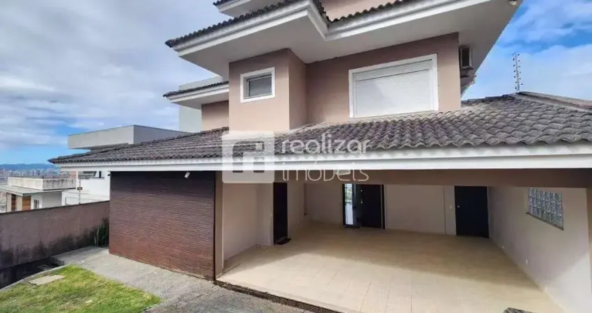 Casa com 3 quartos para alugar no Centro, São José 
