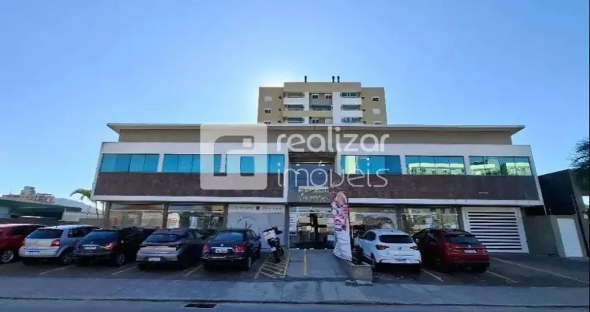 Apartamento com 3 quartos para alugar na Praia João Rosa, Biguaçu