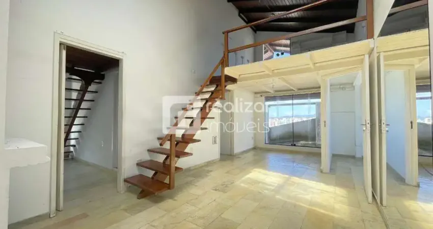 Casa em condomínio fechado com 2 quartos para alugar no Roçado, São José 