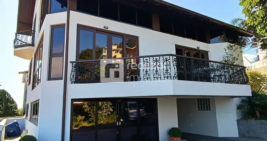 Casa com 4 quartos para alugar no Centro, Florianópolis 