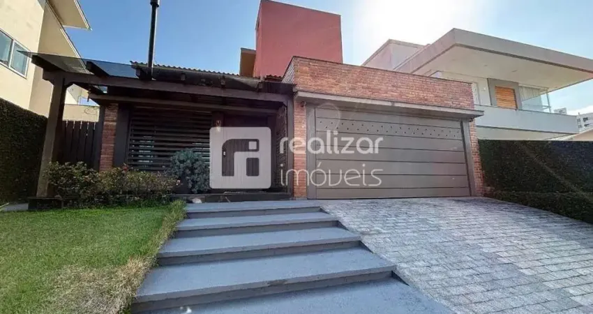 Casa com 3 quartos para alugar em Pedra Branca, Palhoça 