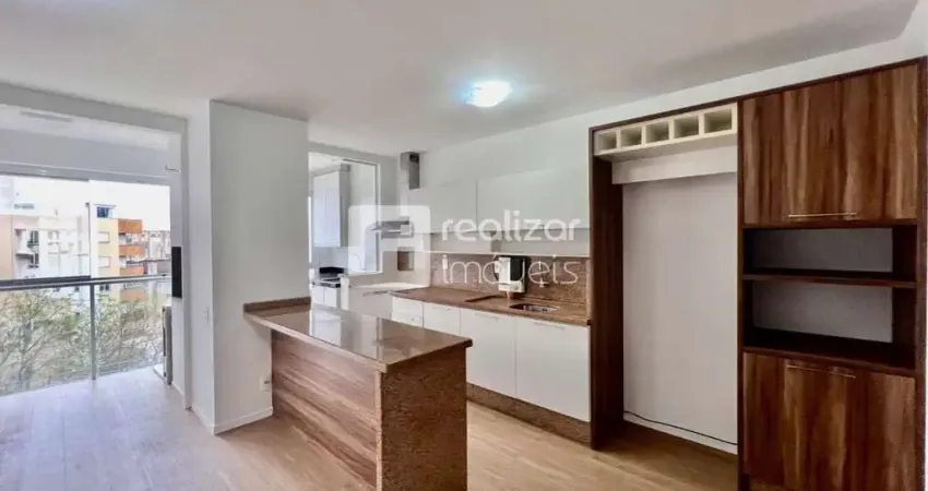 Apartamento com 3 quartos para alugar no Capoeiras, Florianópolis