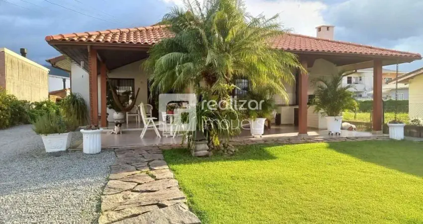 Chácara / sítio com 4 quartos para alugar no Aririú da Formiga, Palhoça 