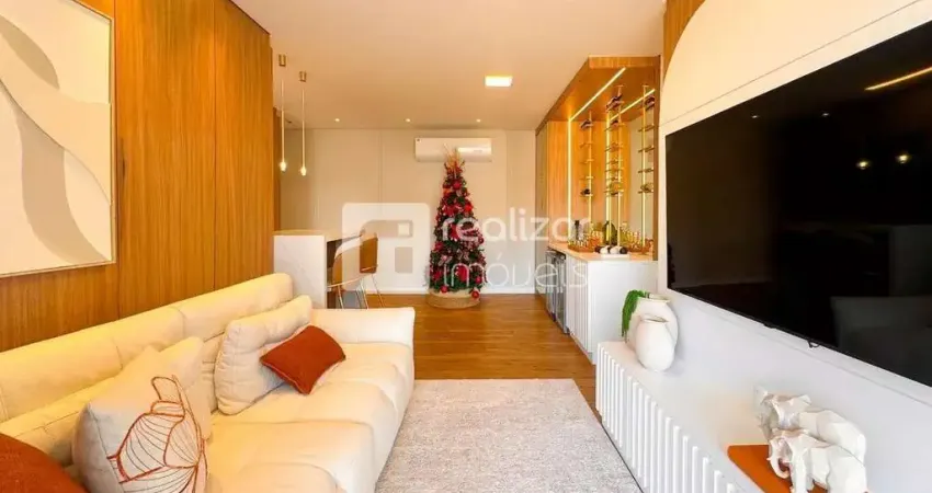 Apartamento com 3 quartos para alugar no Canto, Florianópolis