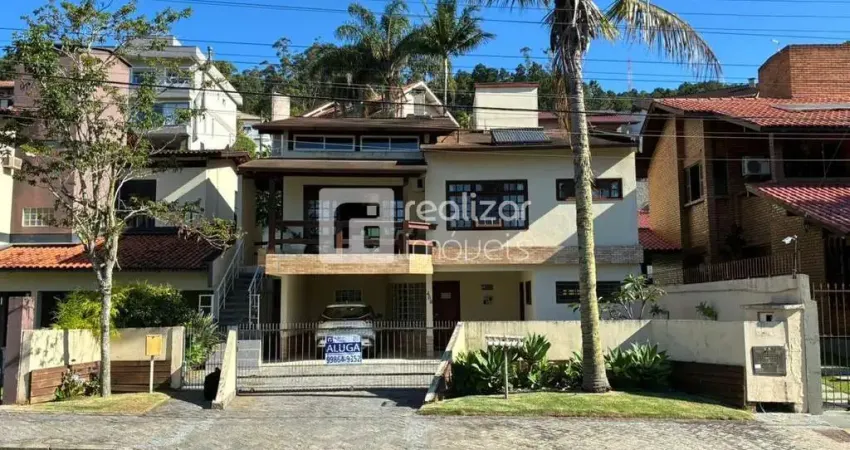 Casa com 5 quartos para alugar no João Paulo, Florianópolis