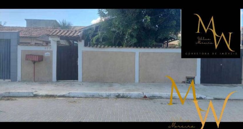 Casa de madeira para locação com Ótima localização !
