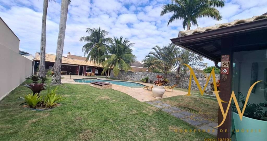 Casa de Alto Padrão,  mobiliada em Condomínio Fechado. São Pedro da Aldeia.