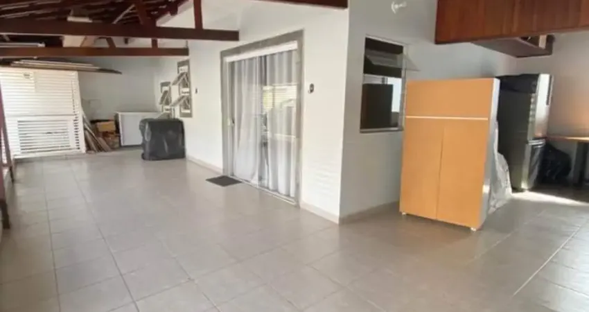 Casa com 3 quartos à venda no Centro, Poços de Caldas 