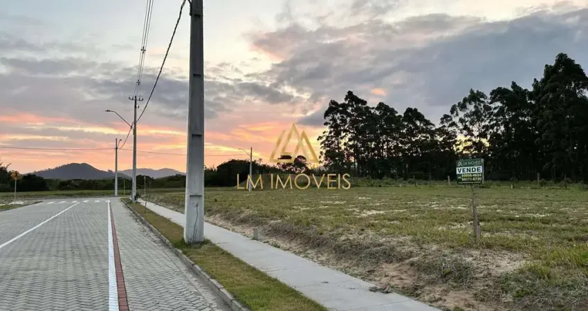 Lote a venda próximo a lagoa do mirim, no Loteamento Lagoa Park