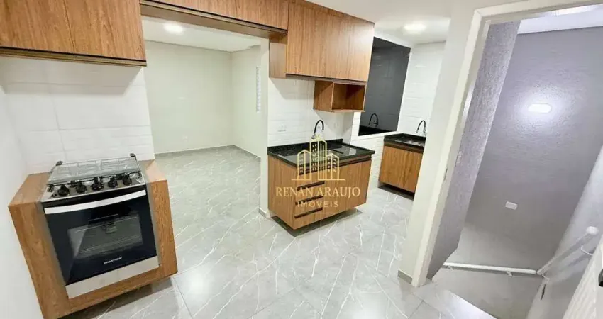 Casa com 2 quartos para alugar na Rua Thomaz Fimiani, Vila Menk, Osasco