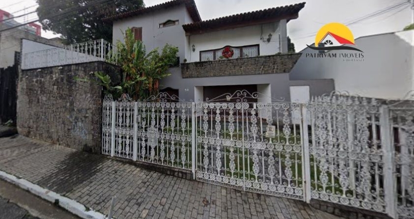 Casa com 5 dormitórios