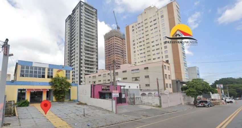 Prédio com 3 salas à venda na Avenida Dionysia Alves Barreto, 609, Vila Osasco, Osasco