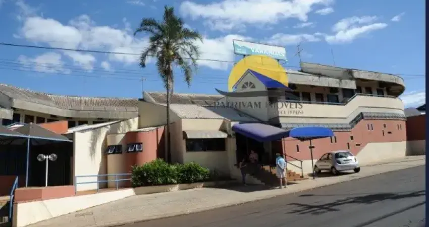 Prédio com 42 salas para alugar no Centro, Araraquara