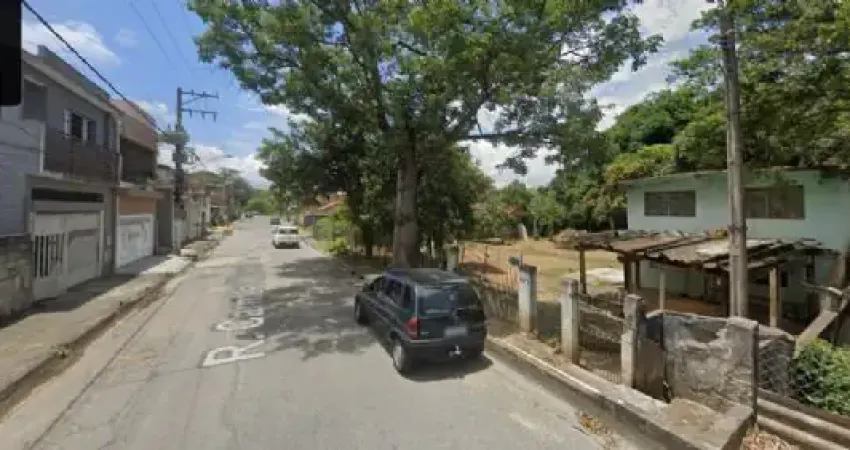 Não perca tempo! terrenos com esta metragem e topografia são raros na região.