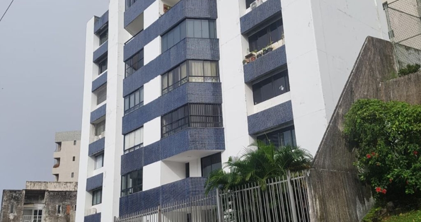 Apartamento com 3 quartos para alugar na Rua Cael, 179, Acupe de Brotas, Salvador