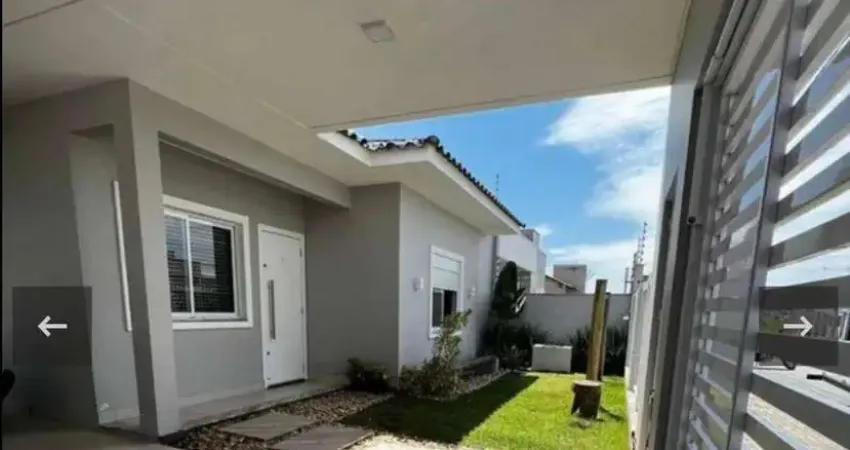 IMÒVEL COM DOIS DORMITÓRIOS, SENDO UMA SUÍTE - TIJUCAS, SC