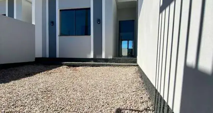 CASA COM DOIS DORMITÓRIOS, SENDO UMA SUÍTE - NOVA DESCOBERTA