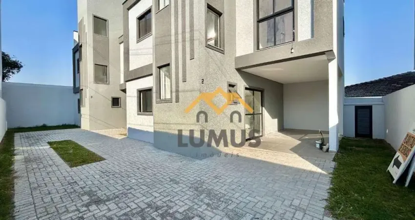 Sobrado com 3 dormitórios à venda, 134 m² por R$ 679.000,00 - Novo Mundo - Curitiba/PR