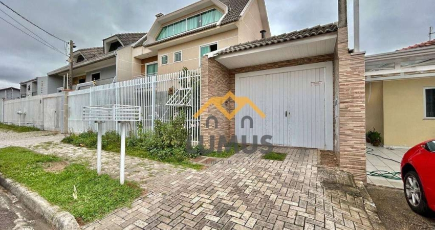 Sobrado com 3 dormitórios à venda, 134 m² por R$ 679.900 - Fazendinha - Curitiba/PR