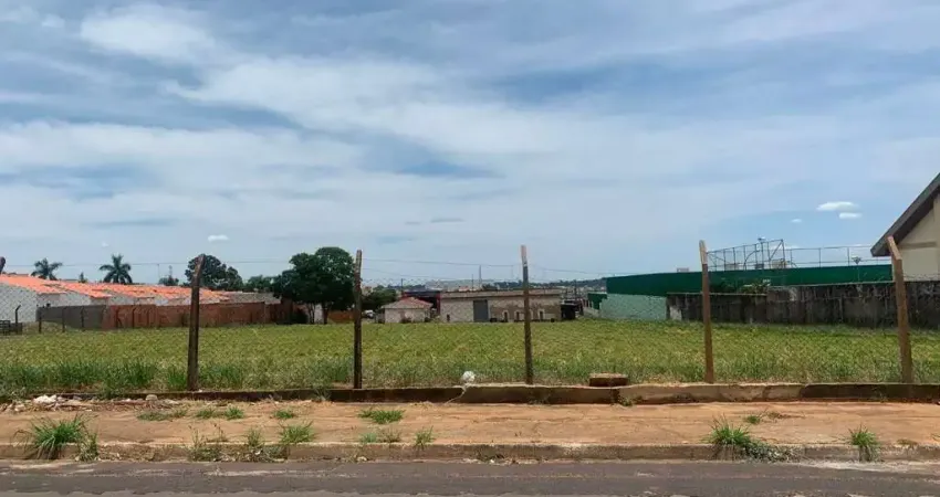 Chácara / sítio à venda no Jardim Santa Antonieta, Marília 