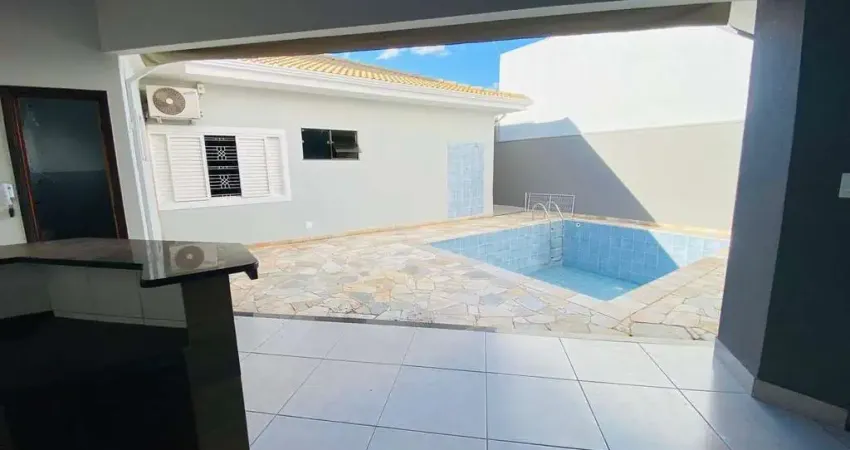 Casa com 3 quartos à venda na Rua Carlos Bertolotti, 86, Parque das Esmeraldas II, Marília
