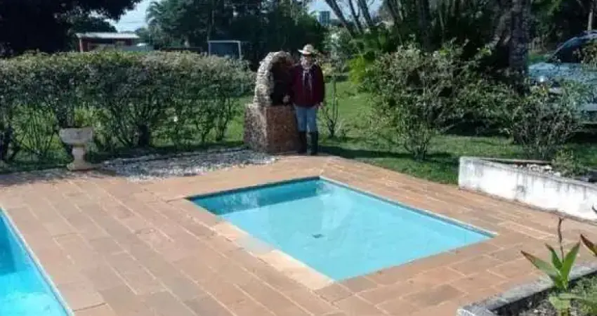 Casa com 4 quartos à venda na Avenida José Paschoal Gervásio, 592, Sítios de Recreio Santa Rosa (Padre Nóbrega), Marília