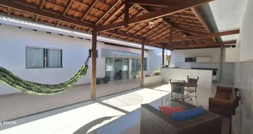 Casa com 3 quartos à venda no Jardim Cavallari, Marília 