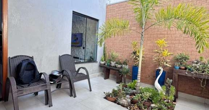 Casa com 3 quartos à venda no Jardim Califórnia, Marília 
