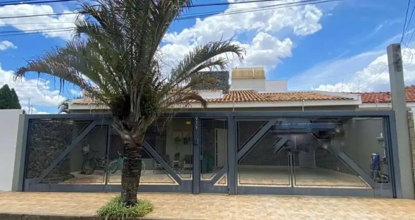Casa com 4 quartos à venda no Jardim São Domingos, Marília 