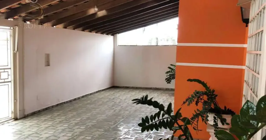Casa à Venda e Locação no Jardim Aparecida Nasser, Marília