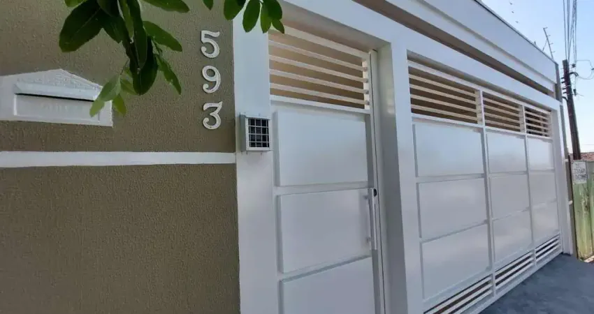 Casa com 3 quartos para alugar no Palmital, Marília 