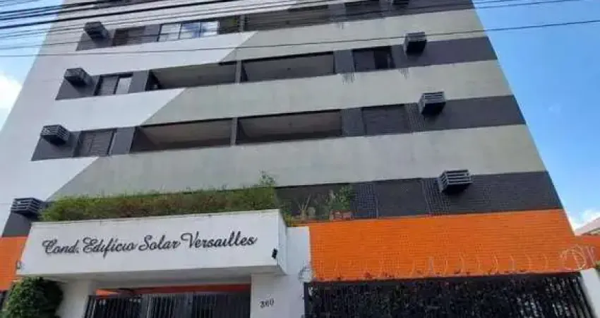 Apartamento com 3 quartos para alugar na Avenida Rio Branco, 360, Centro, Marília