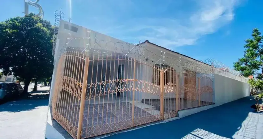 Casa com 3 quartos para alugar na Rua Vinte e Cinco de Janeiro, 708, Palmital, Marília