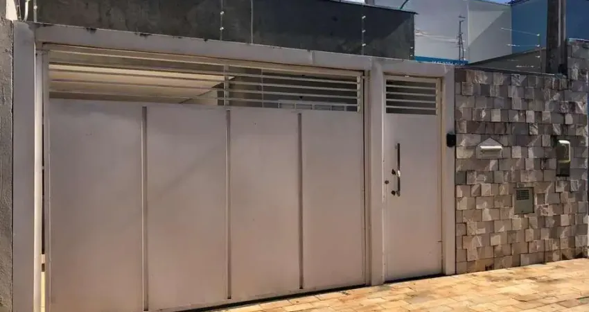 Casa com 2 quartos para alugar na Rua José Bonifácio, 803, Jardim Cristo Rei, Marília