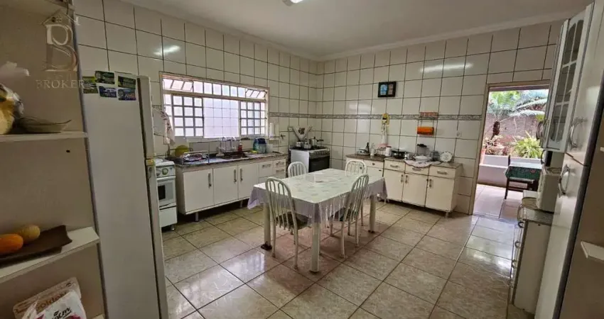 Casa à venda em jardim monte castelo, marília – 3 quartos, 360m²
