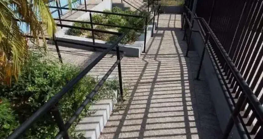 Casa comercial para alugar na Avenida República, 4007, Núcleo Habitacional Castelo Branco, Marília