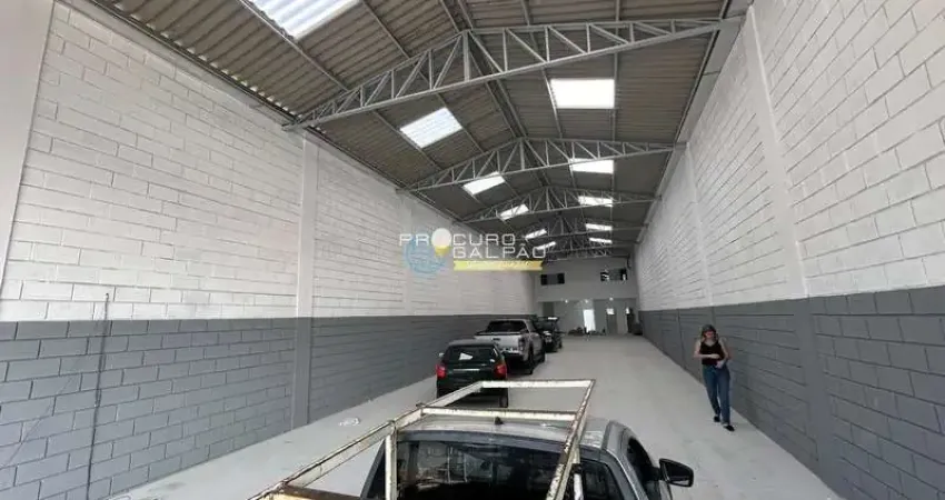 Galpão com Estrutura Completa para sua Empresa – Pronto para Operar!