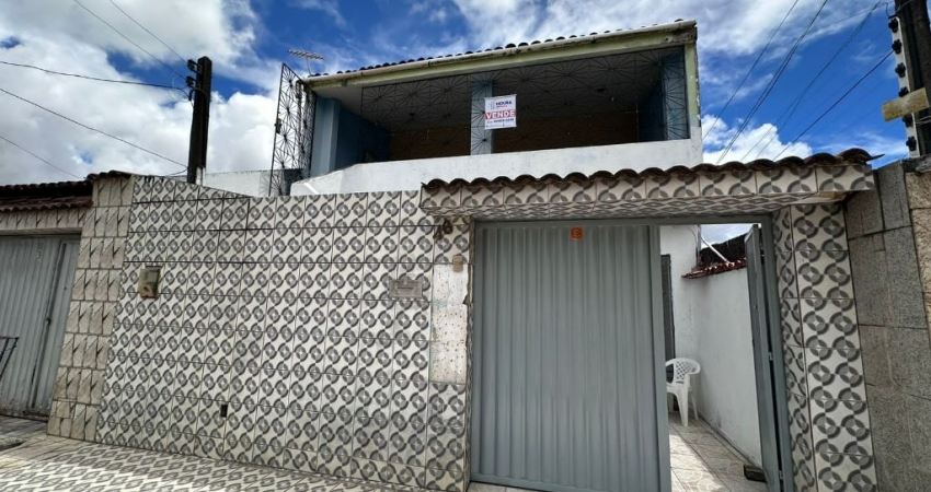 Casa em Santa Lúcia - 02 casas por 290 mil - Maceió-AL