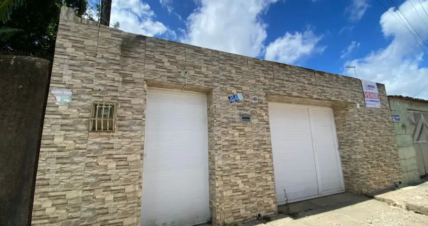 Casa com 3 quartos à venda na Rua Gilvan Araújo da Silva, 44, Santa Lúcia, Maceió