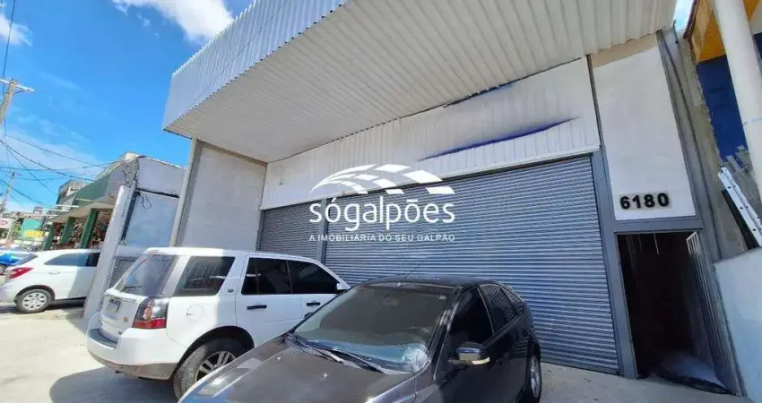 Galpão/Lojão - Via com grande fluxo - Região comercial