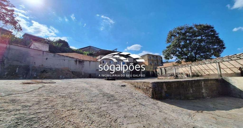 Pátio para locação com 1.000m² próximo à BR 040 região do Vila Paris