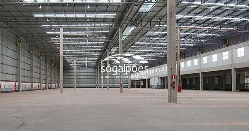 Galpão com 42 docas para locação em Contagem, próximo à Via Expressa.