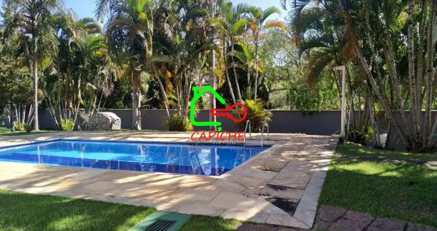 Aluguel de Casa de Luxo em Condomínio de Vinhedo-SP, Caixa D´água! 3 Quartos, 3 Suítes, 2 Salas, 4 Banheiros, 5 Vagas, 380m²!