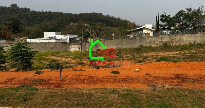 Terreno de 600m² em condomínio de alto padrão em São Joaquim, Vinhedo-SP: sua oportunidade de investimento!